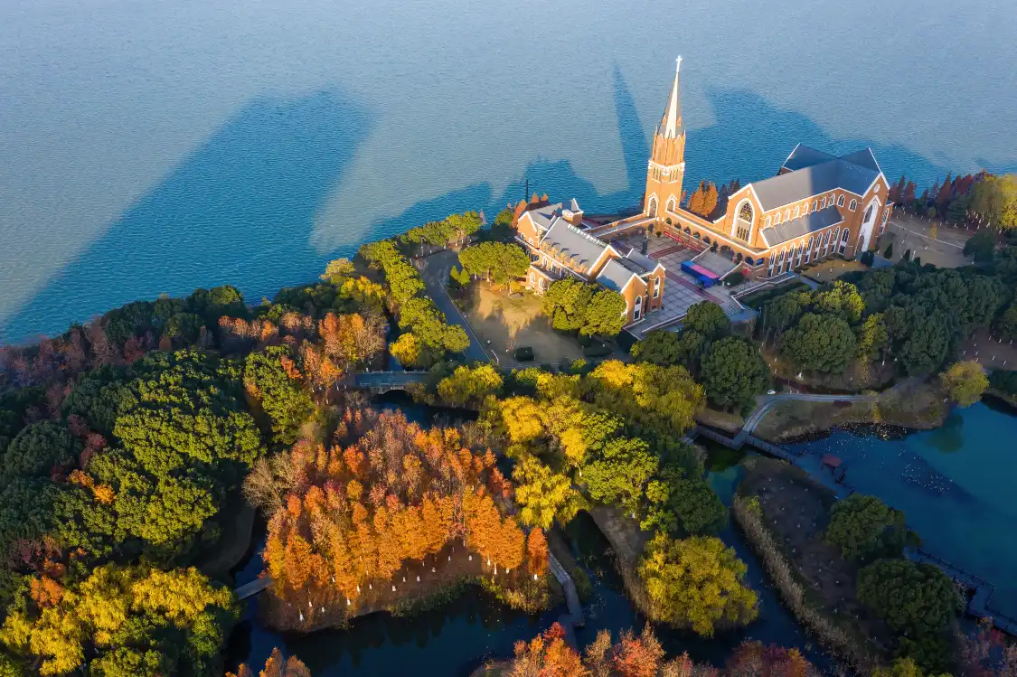 두슈 호수 주변 호텔