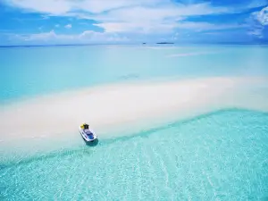 Hukuruelhi Island