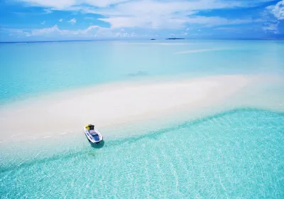 Hukuruelhi Island