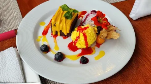 Mistura Grill Restaurant in Cusco