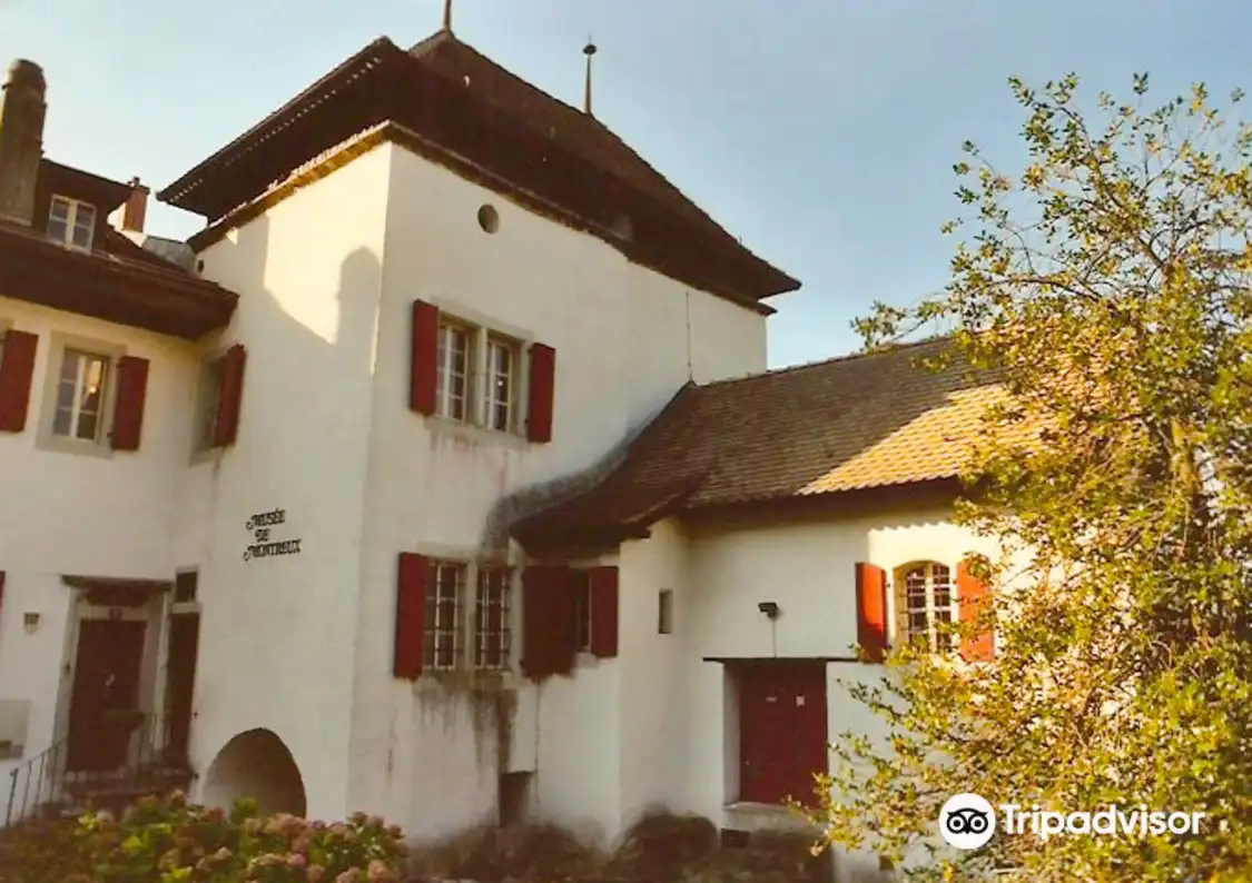 Hotels near Musee du vieux Montreux