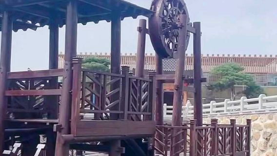 Yongquan Pool Han Garden