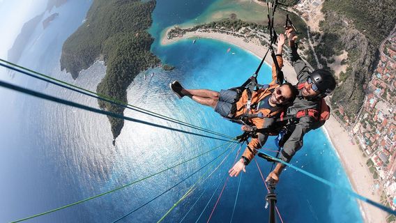 Paragliding in Türkiye