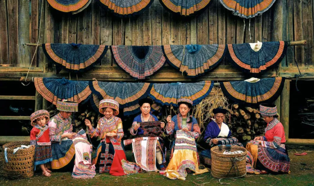 Baise Robe Soup Festival | Longlin