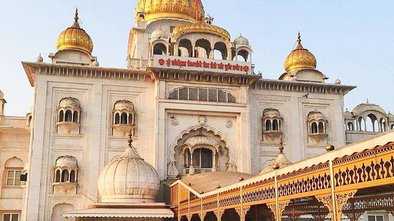 Gurdwara Sis Ganj Sahib