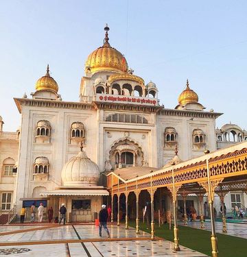 Gurdwara Sis Ganj Sahib
