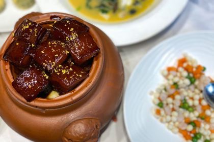 HuaYuan YiHao (ZhongYang Road)