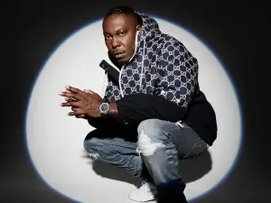 オーフスC | Dizzee Rascal<We Want Bass>ツアー