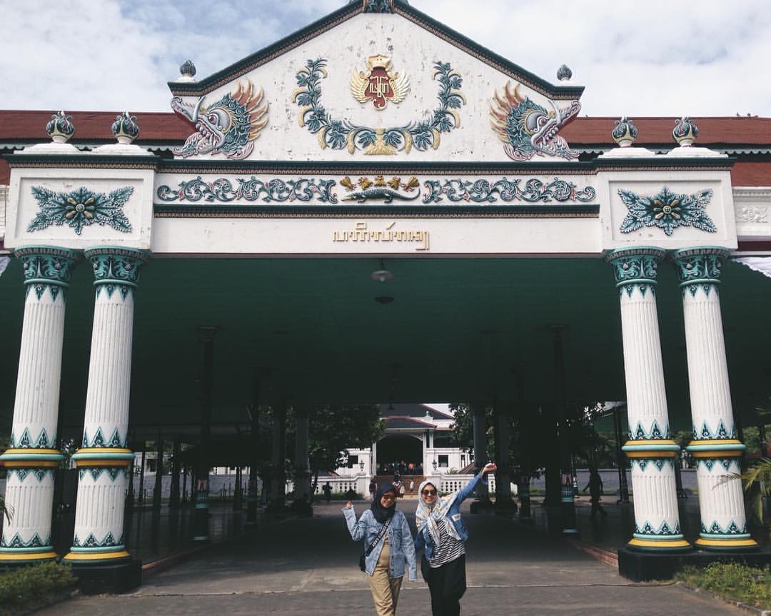 Yogyakarta Palace Travel Guidebook Must Visit Attractions In Yogyakarta Yogyakarta Palace Nearby Recommendation Trip Com Yogyakarta Palace Travel Guidebook Must Visit Attractions In Yogyakarta Yogyakarta Palace Nearby Recommendation Trip Com