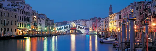 Vé máy bay Venice Đà Nẵng