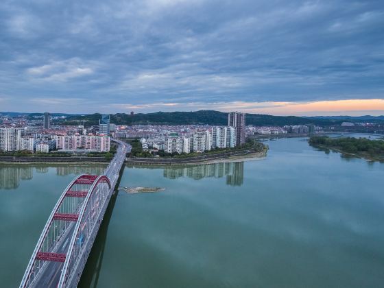 Sanjiang Lake Tourist Area