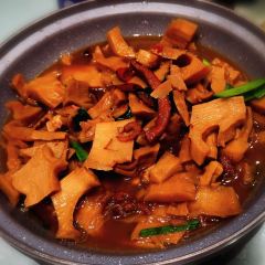 SHE JIAN SHANG DE HAI XIAN User Photo