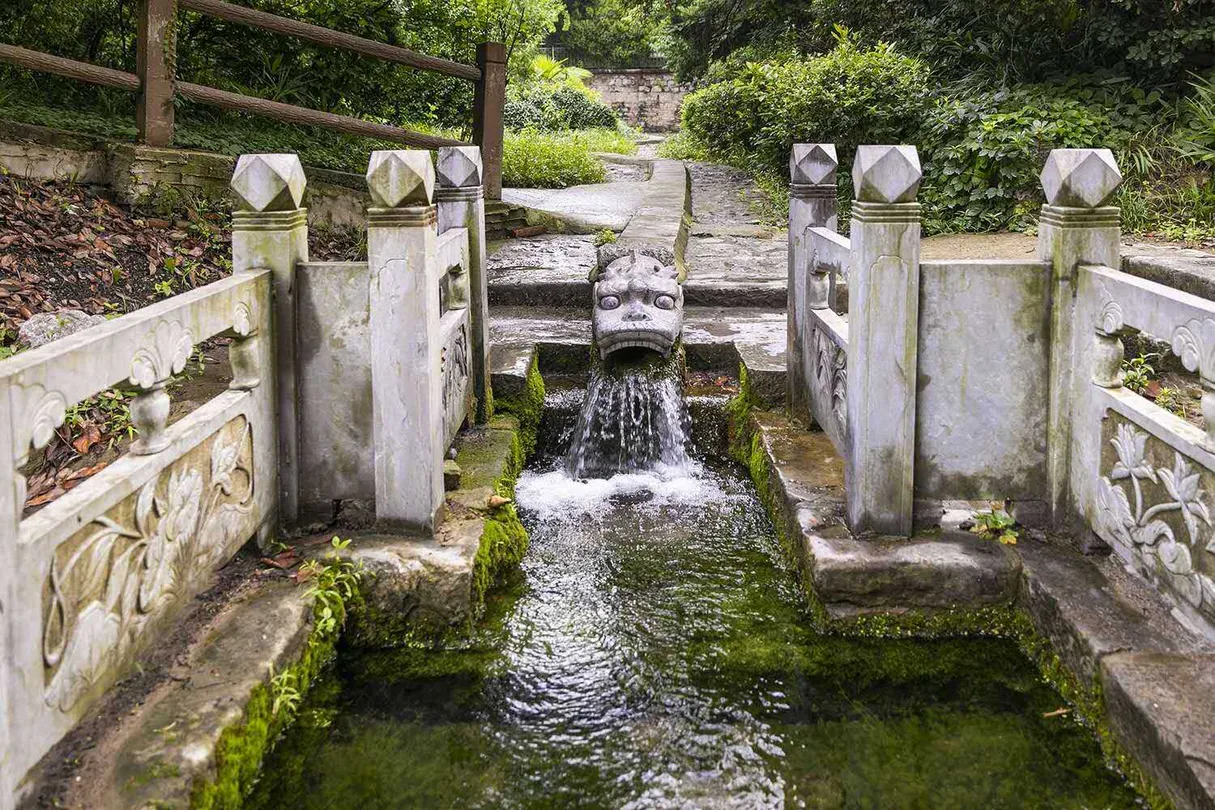 4_Ba Gong Shan National Geopark