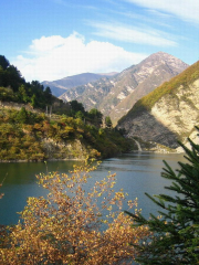 Hamu Lake