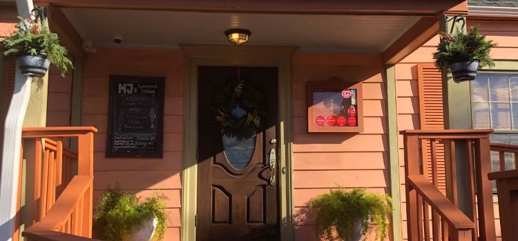 MJ's Restaurant and Catering