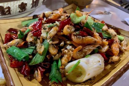 冉家院子客栈土司鱼府