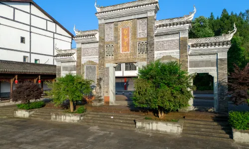 Baiyi Ancient Town