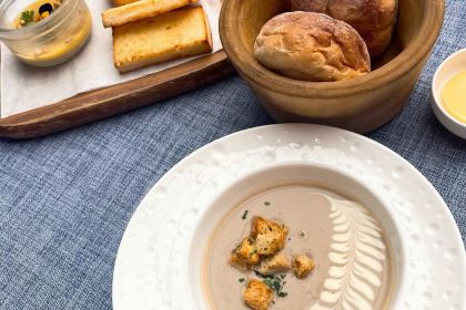 罗福索love&salt牛排馆(长宁来福士店)