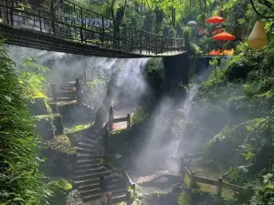Xihu Xianqiao Cave