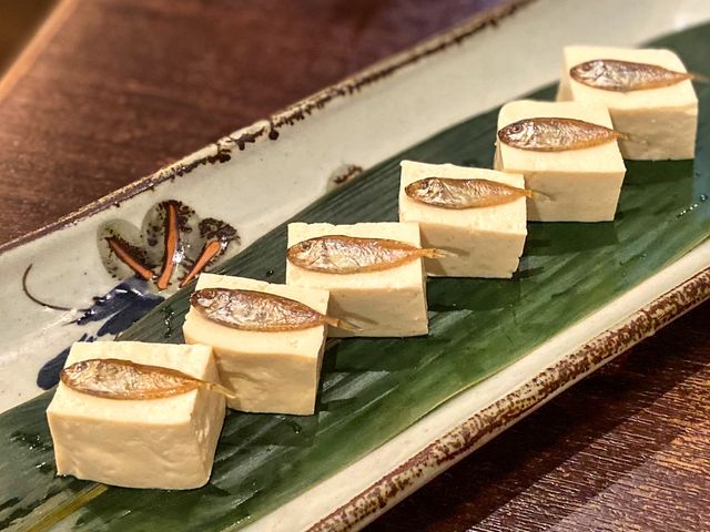 由日藉廚師主理的沖繩料理
