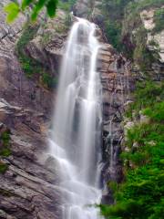 Lushan Waterfall