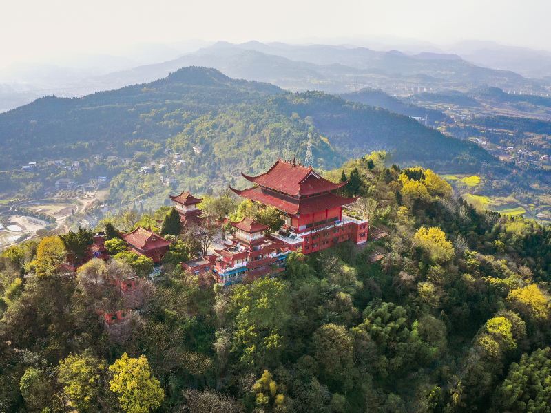 南充西山風景区-万巻楼景区です