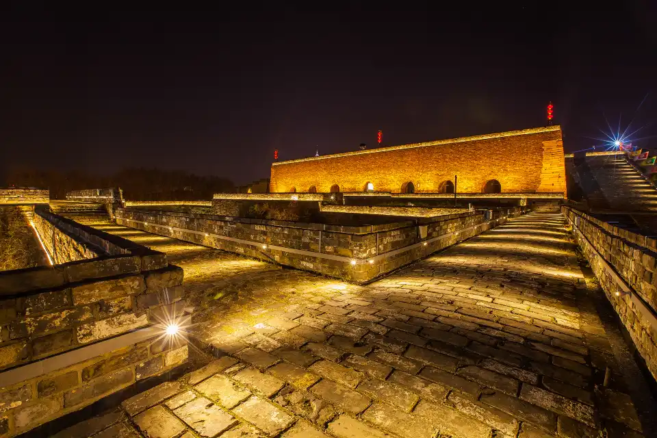 2_Zhonghua Gate