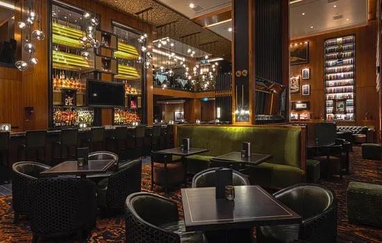 Hy's Steakhouse & Cocktail Bar