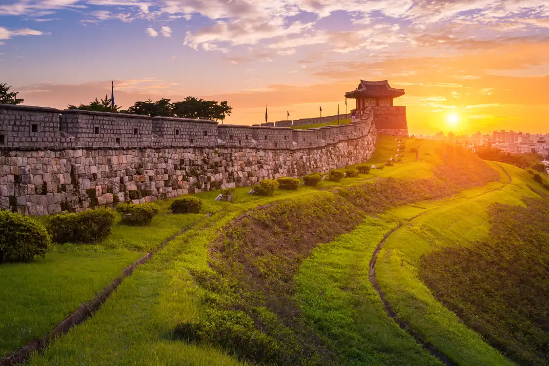 Hotels near Suwon Hwaseong Fortress
