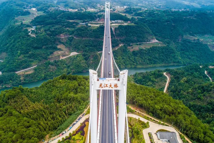 龍江大橋