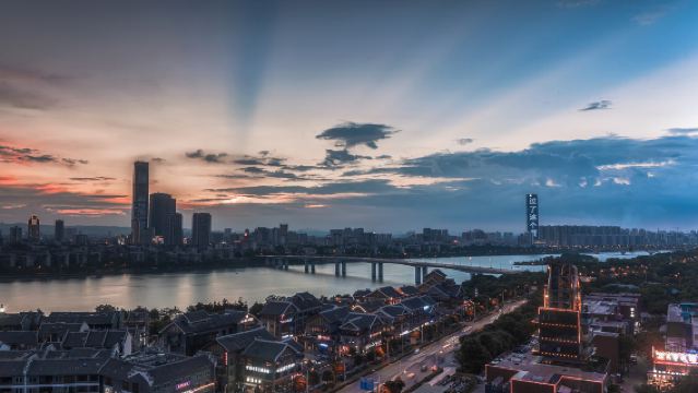 柳州香橋地質公園+中渡古鎮+窯埠古鎮一日遊【拼小團/私家團】