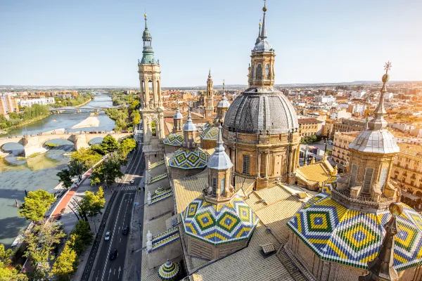 Vé máy bay TP. Hồ Chí Minh Zaragoza