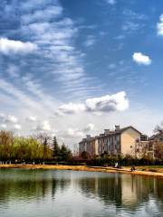 Artificial Lake, Gardening Mountain