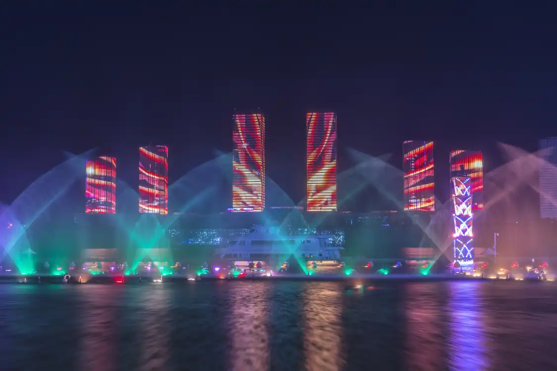 Hotels near Kangbashenpenquan Square