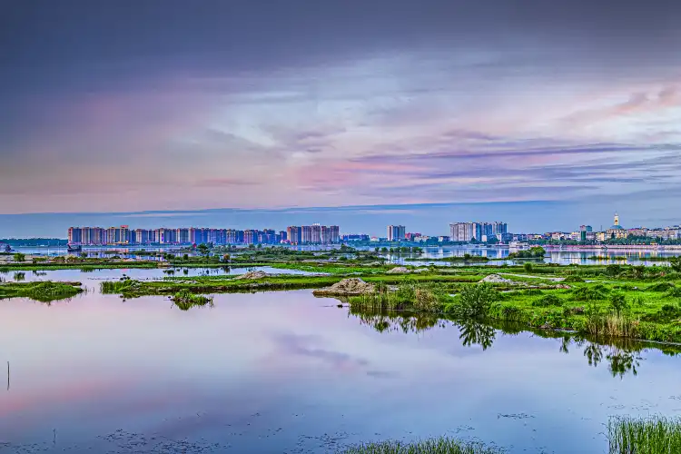 Hotels in Laohekou
