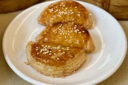 Man FuLong Restaurant