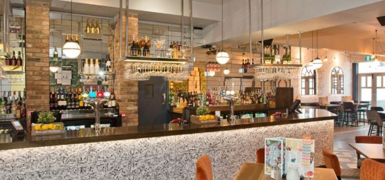 Slug & Lettuce