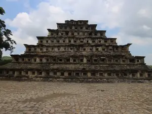 テマティコ・タキルスクト公園