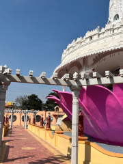 Kamaldham Mandir / Lotus Temple