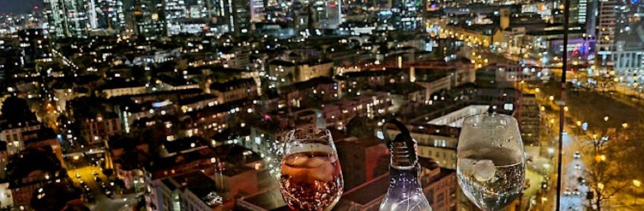 Oben Restaurant & Skybar