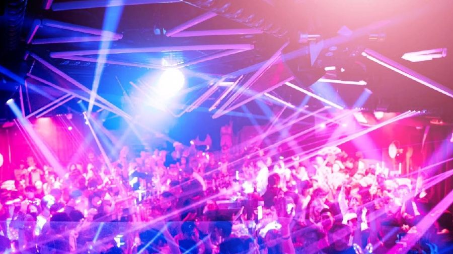 BOOMERANG • The Illusionist