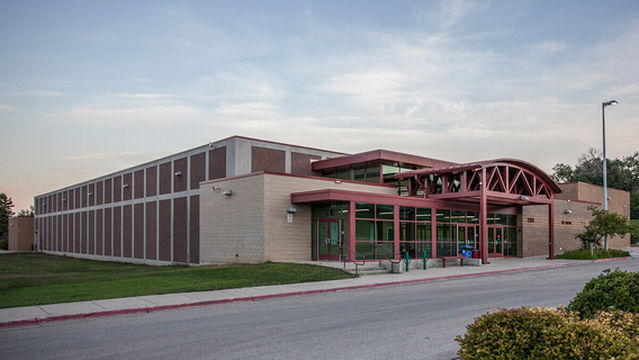 Roosevelt Park Ice Arena