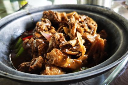 dirty duck Restaurant