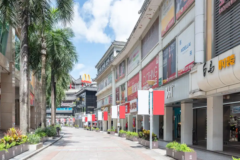 5_Dongmen Pedestrian Street