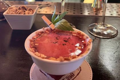 Ne Cocktail & Wine Bar