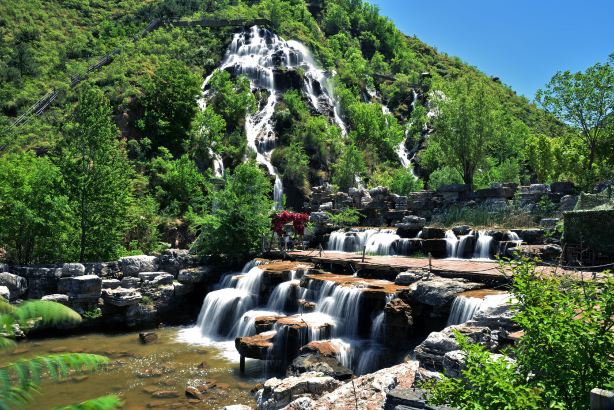 Hongya Valley Scenic Area