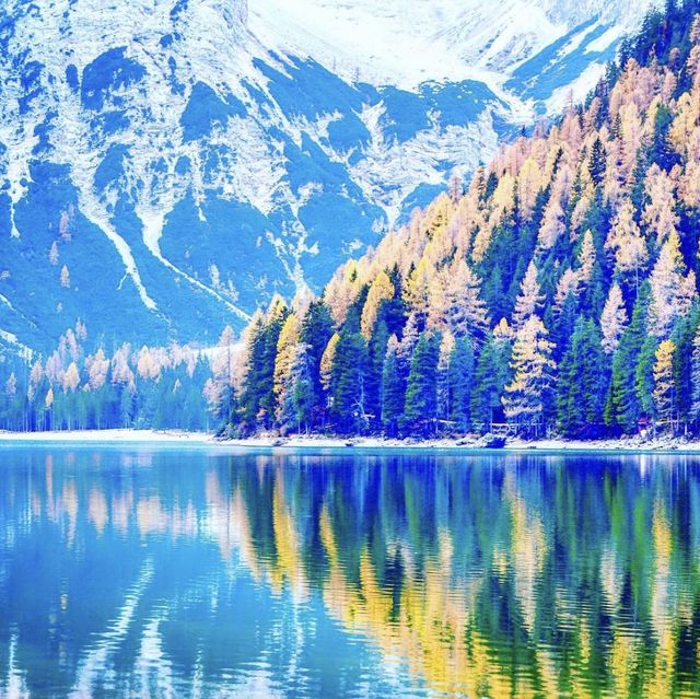 靚到捨唔得走！意大利冰湖LAGO DI BRAIES