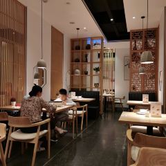 LEE'CUISINE·NEW SEASONS 여행 사진