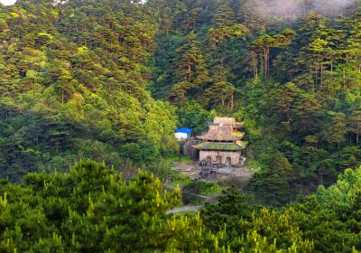 Sanqing Palace