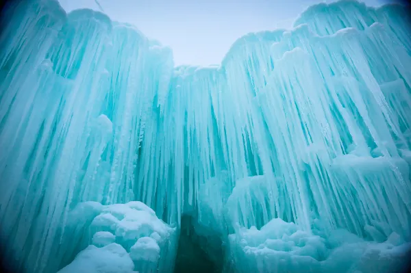 張家口雪上飛民宿